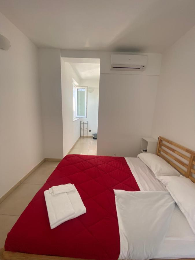 Rta La Pineta Aparthotel Sarzana Exterior photo